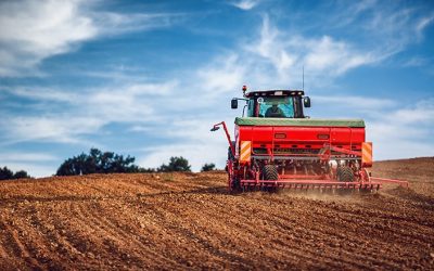 Venda de máquinas agrícolas avança 14,3% em abril ante abril de 2016